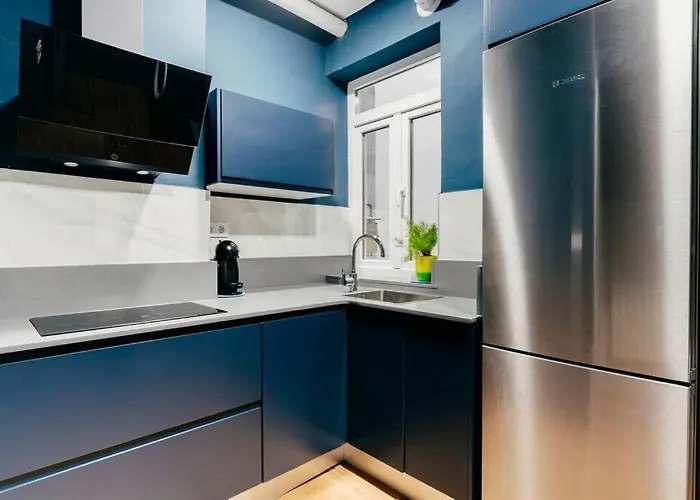 Diseno Y Confort En El Centro * Santander