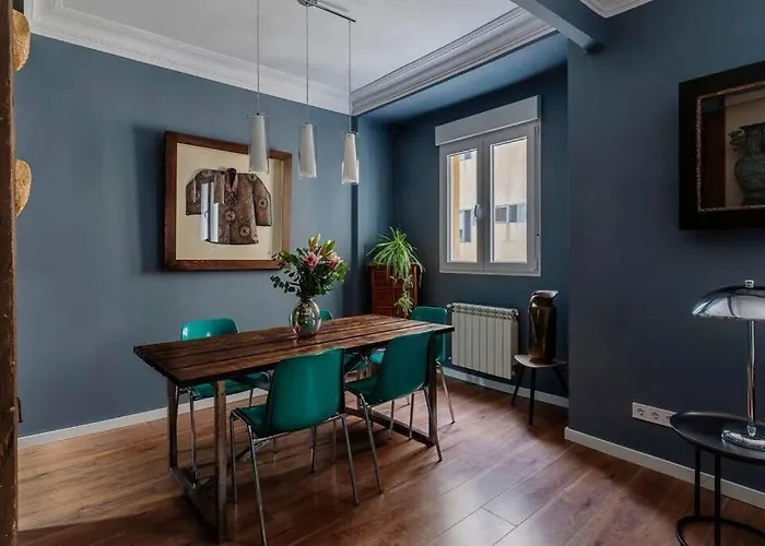 Diseno Y Confort En El Centro Santander